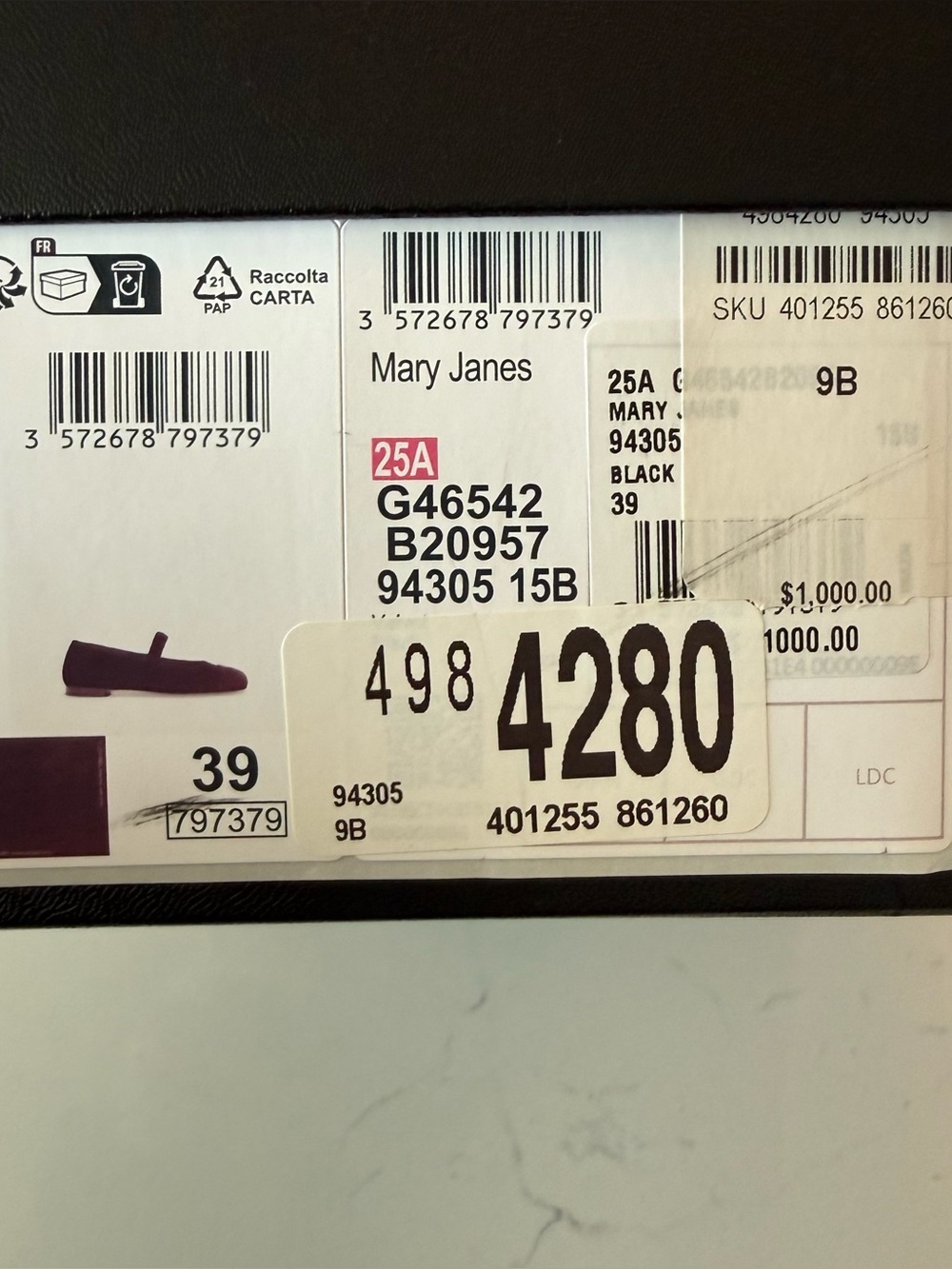 Chanel velvet mary janes // flats - Picture 3 of 8